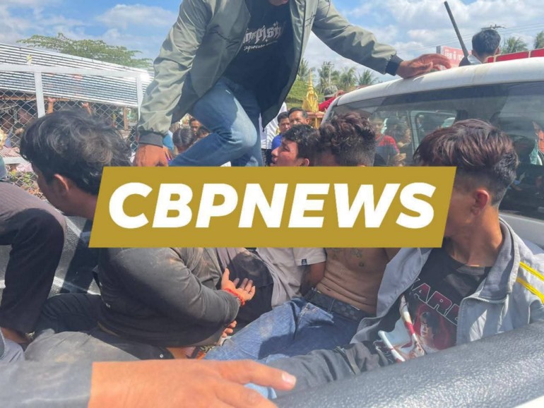 កម្លាំង​នគរបាល​ស្រុក​ចំនួន​៣ ក្នុង​ខេត្ត​កំពត សហការ​គ្នា​ស្ទាក់​ចាប់​ក្រុមចោរ​លួច​រថយន្ត ៤ ​នាក់ មកពី​ភ្នំពេញ​