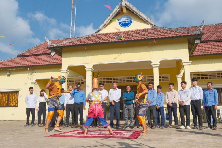 ​មន្ទីរ​ព័ត៌មាន​ខេត្ត​កែប រៀបចំ​ពិធី​សូត្រមន្ត និង​សម្តែង​របាំ​ត្រុដិ ដើម្បី​អបអរសាទរ​បុណ្យចូលឆ្នាំថ្មី​